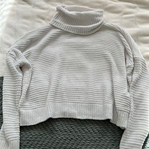 White Cropped Turtleneck